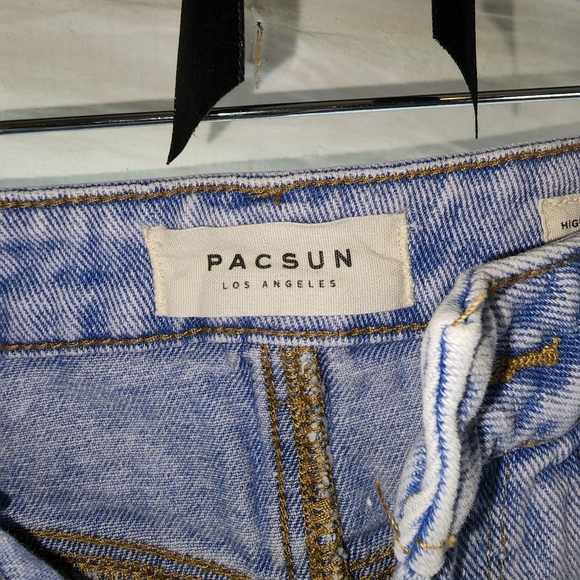 Pacsun super short shorts - Picture 3 of 6